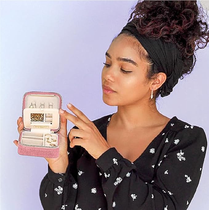 Luxury Velvet Jewelry Box with Mirror – Travel-Sized Portable